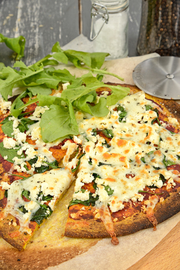 Banting Blvd’s Spinach and Feta Pizza with Turmeric Base